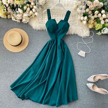 Load image into Gallery viewer, YuooMuoo 2020 Brand Design V-neck Vintage Back Bandage Dress Women Summer Elegant Big Swing Long Party Dress Fashion Green Dress